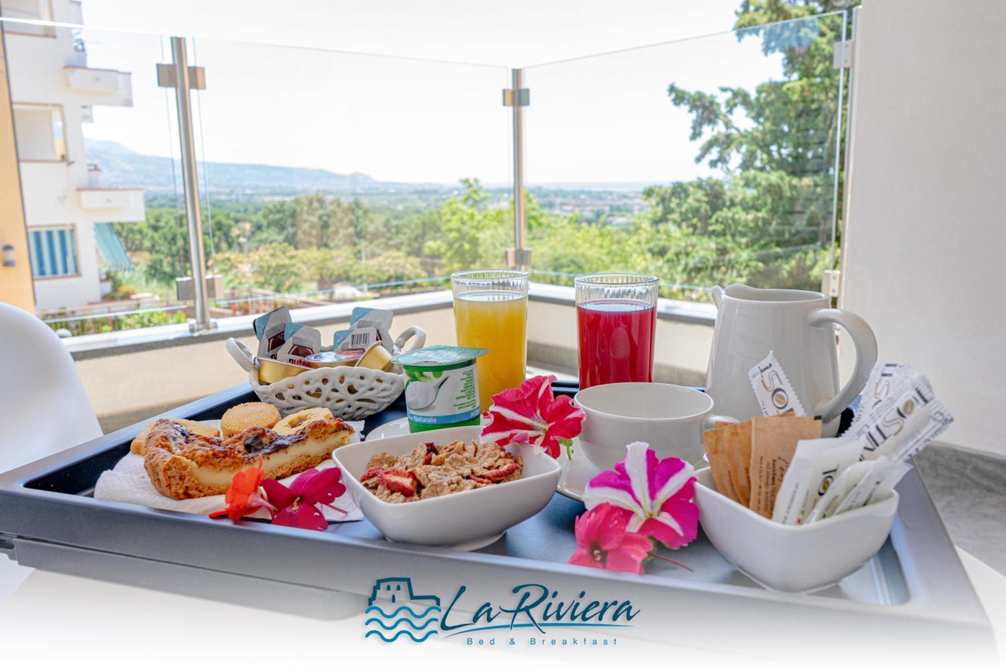 Bed and Breakfast La Riviera Скалеа Екстер'єр фото